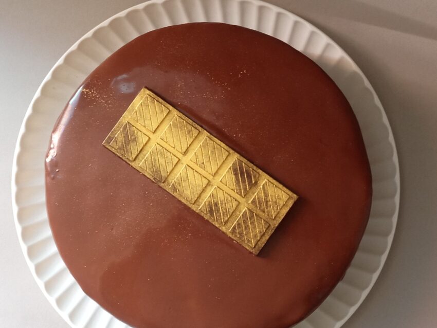 Pastel Double black (Chocolate)