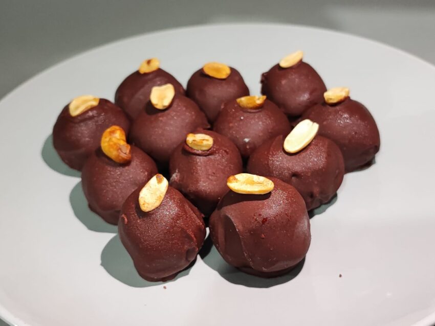 Trufas de Maní y Arroz