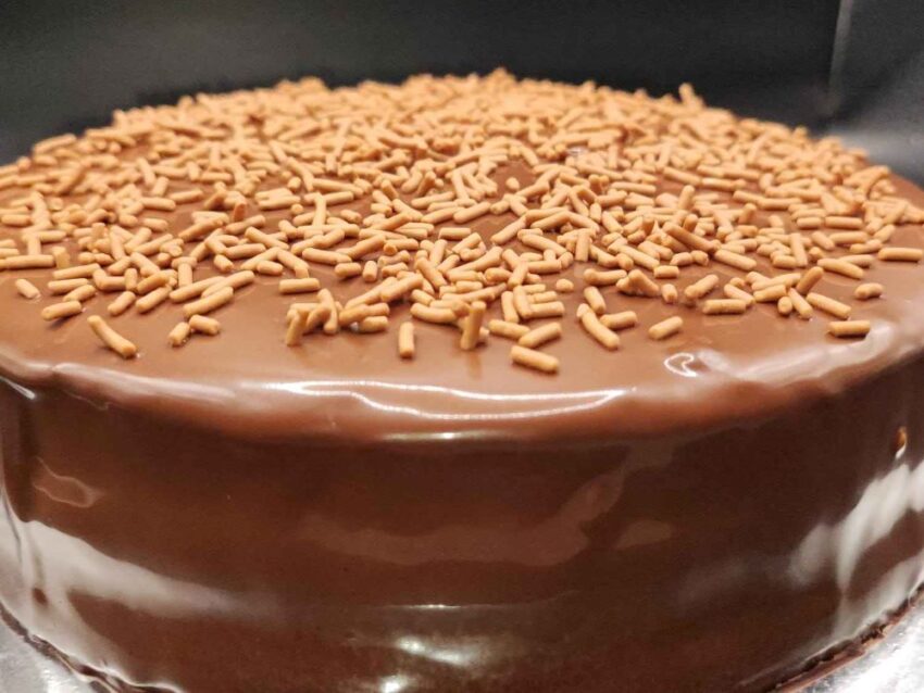 Pastel de chocolate GANSO - Imagen 3