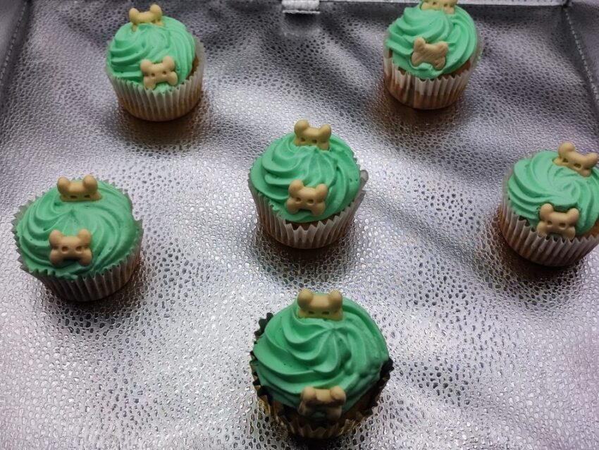 Cupcakes Lomitos 6 pzas - Imagen 3